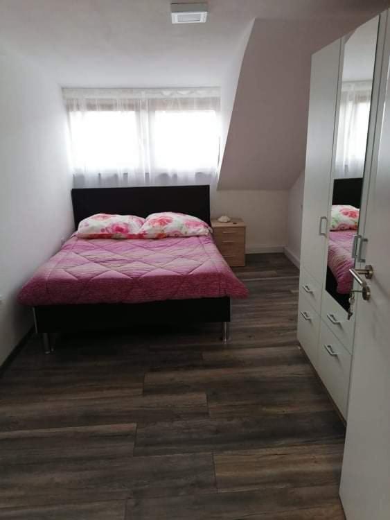 Ferienwohnung Andreea Saarlouis Exterior foto